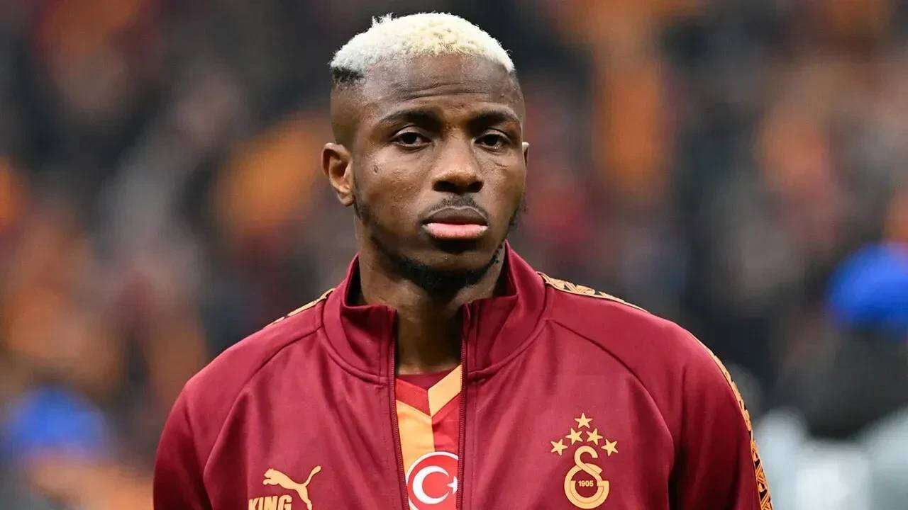 Galatasaray’da Okan Buruk kanunları: 2 as oyuncu birden kulübeye, hiç düşünmedi! 6